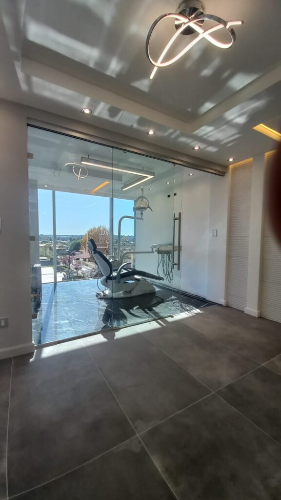 Construcción de clínicas y Consultoria de normas sanitarias