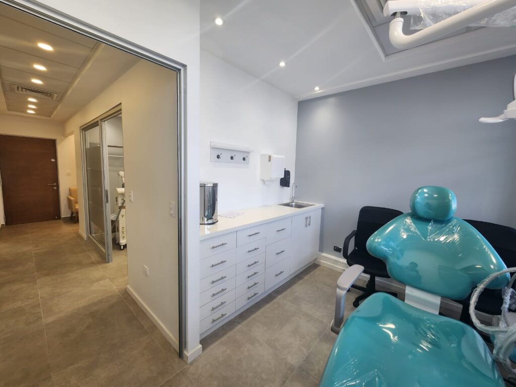 Construcción de clínicas y Consultoria de normas sanitarias