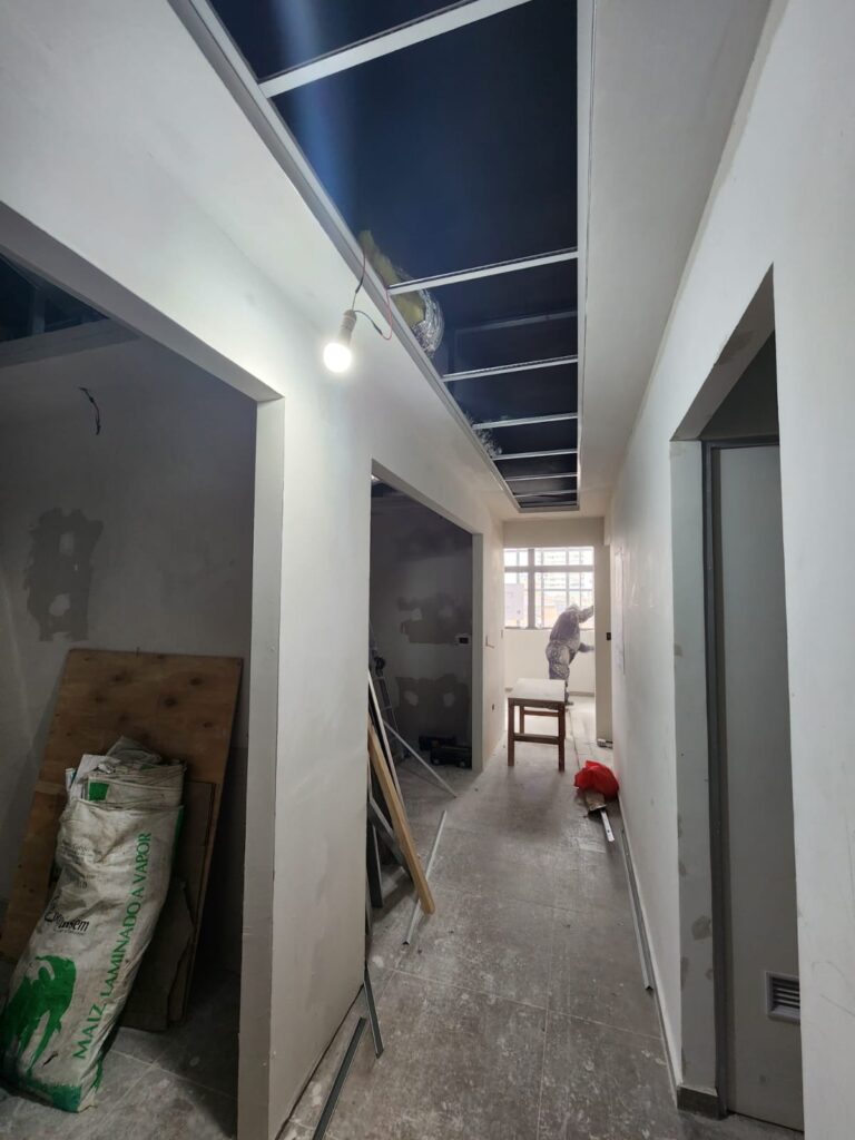 Construcción de clínicas y Consultoria de normas sanitarias